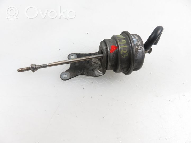 Audi A6 S6 C6 4F Turbo system vacuum part 