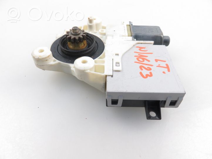 Ford Focus Rear door window regulator motor 5WK11588E