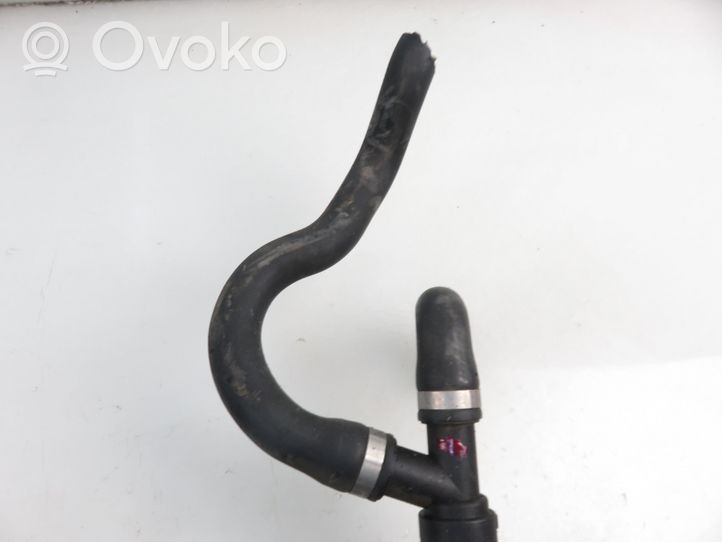 BMW 3 E46 Tubo flessibile del liquido di raffreddamento del motore 7785053