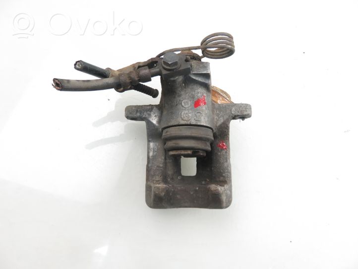 Volkswagen PASSAT B5 Caliper del freno trasero 