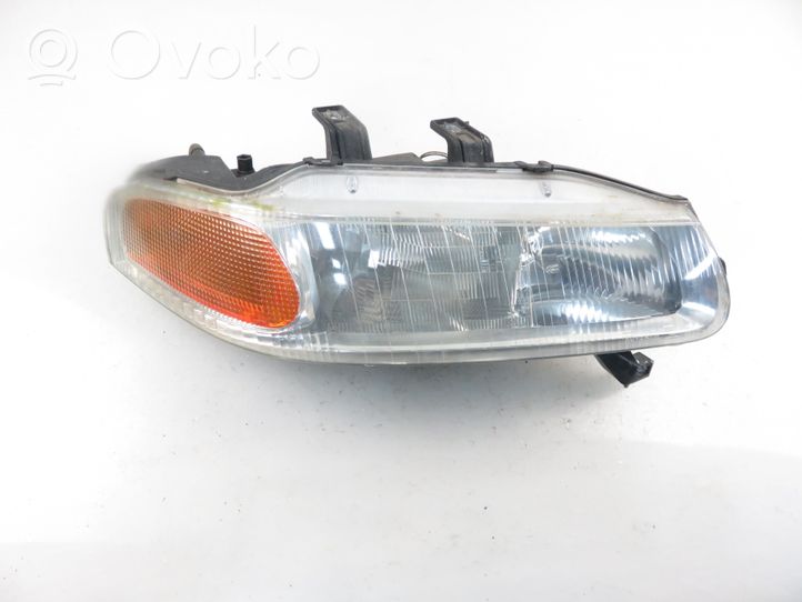 Rover 414 - 416 - 420 Lampa przednia 