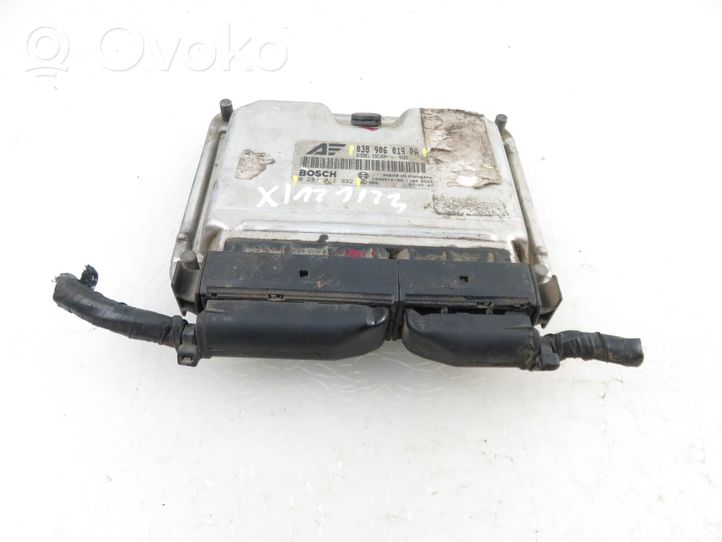 Volkswagen Sharan Sterownik / Moduł ECU 0281012932