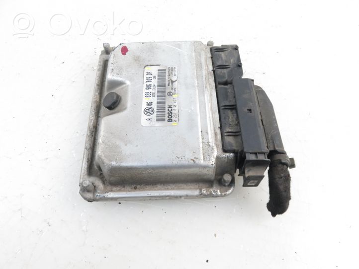 Volkswagen Bora Calculateur moteur ECU 0281010497