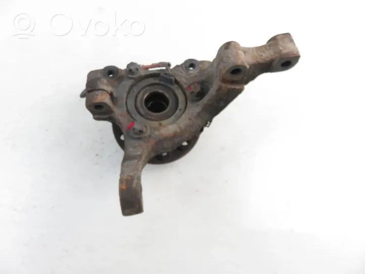 Opel Zafira A Front wheel hub spindle knuckle 