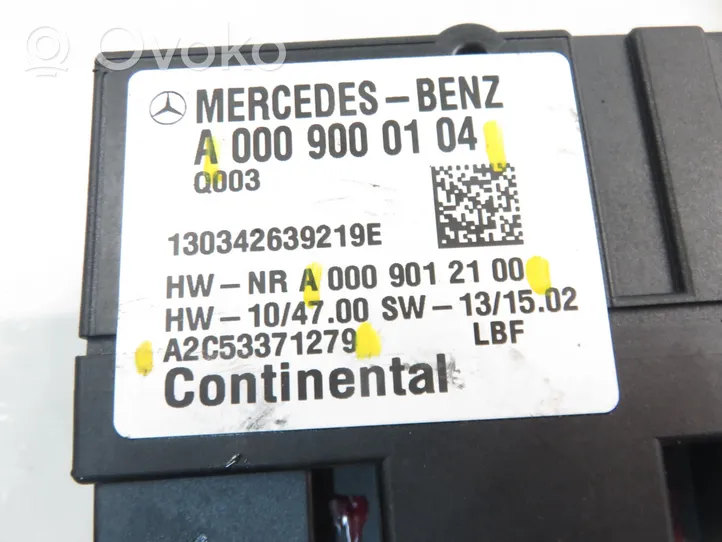 Mercedes-Benz CLA C117 X117 W117 Polttoaineen ruiskutuspumpun ohjainlaite/moduuli 0009012100