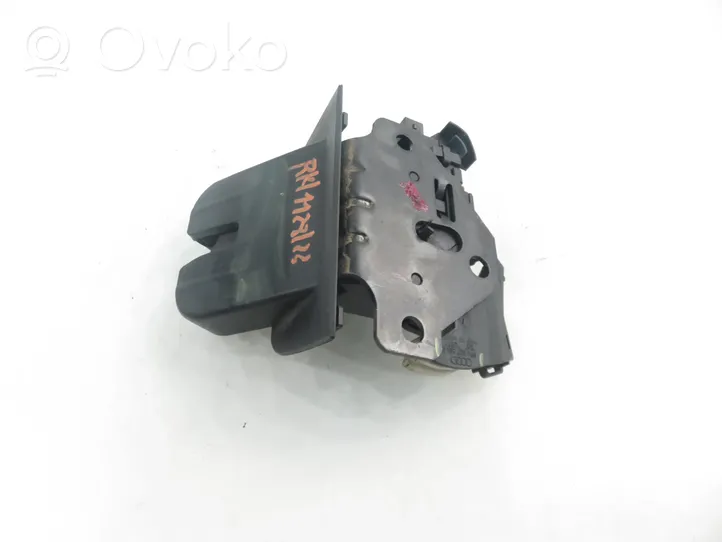 Audi A4 S4 B7 8E 8H Blocco/chiusura/serratura del portellone posteriore/bagagliaio 