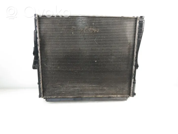 BMW X3 E83 Radiateur de refroidissement 