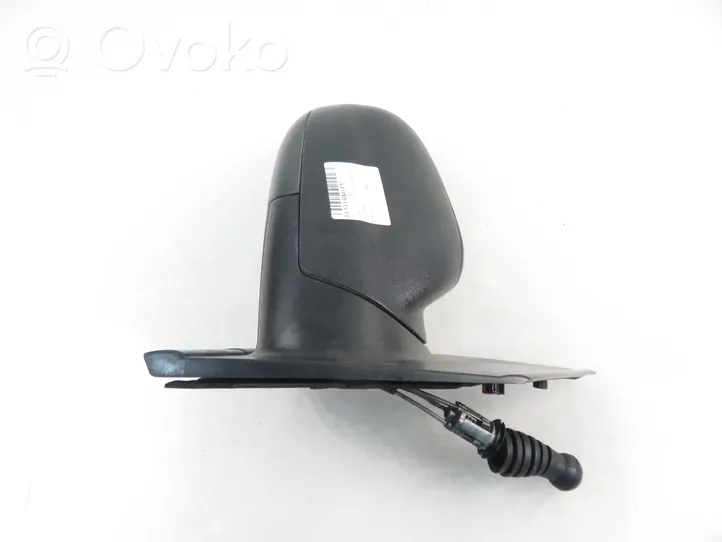 Volkswagen Fox Manual wing mirror 