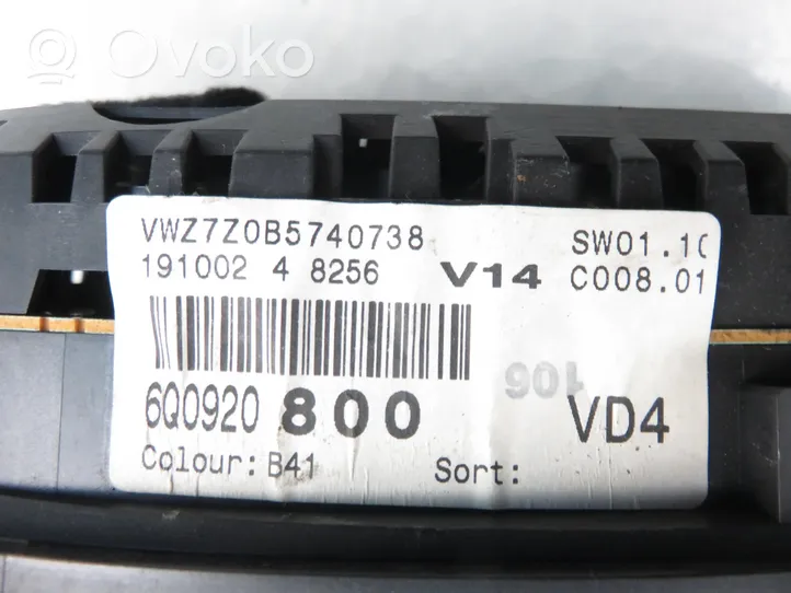 Volkswagen Polo IV 9N3 Velocímetro (tablero de instrumentos) 
