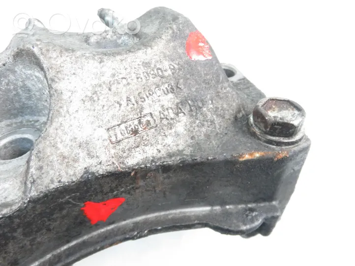 Ford Fiesta Engine mounting bracket 