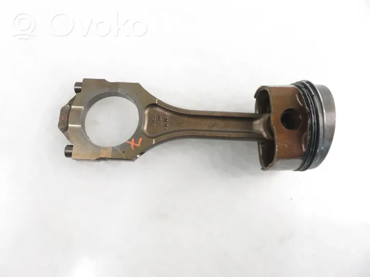 Volkswagen Phaeton Piston with connecting rod 