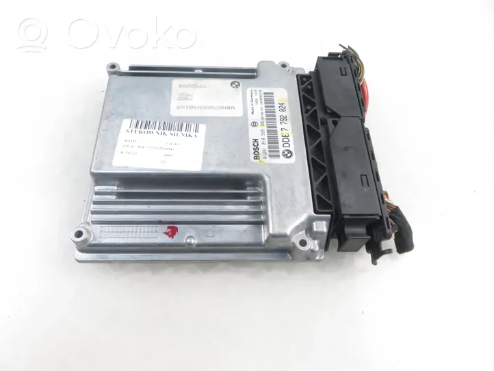 BMW 3 E46 Calculateur moteur ECU 0281010565