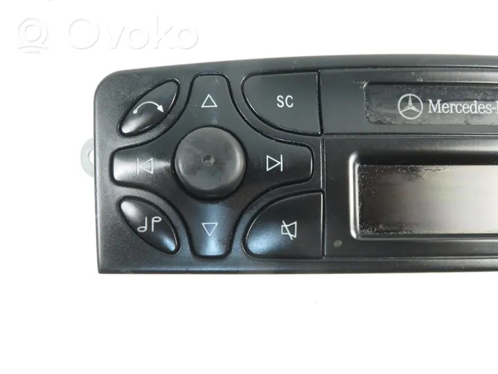 Mercedes-Benz C AMG W203 Radio/CD/DVD/GPS head unit 