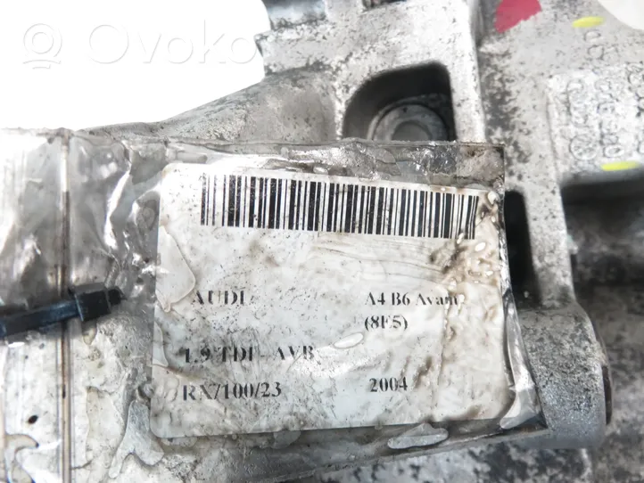 Audi A4 S4 B6 8E 8H Support de générateur / alternateur 