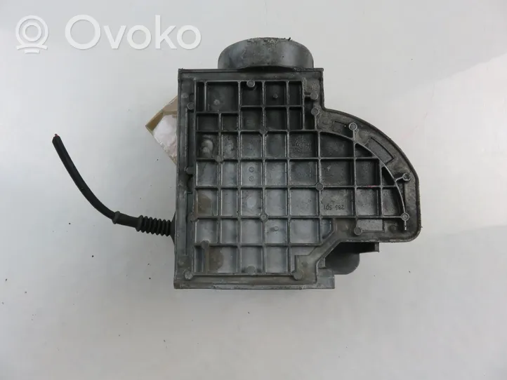 Audi 80 90 S2 B4 Przepływomierz masowy powietrza MAF 028906301