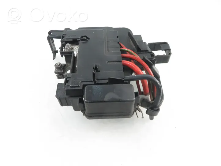 Seat Ibiza IV (6J,6P) Battery relay fuse 