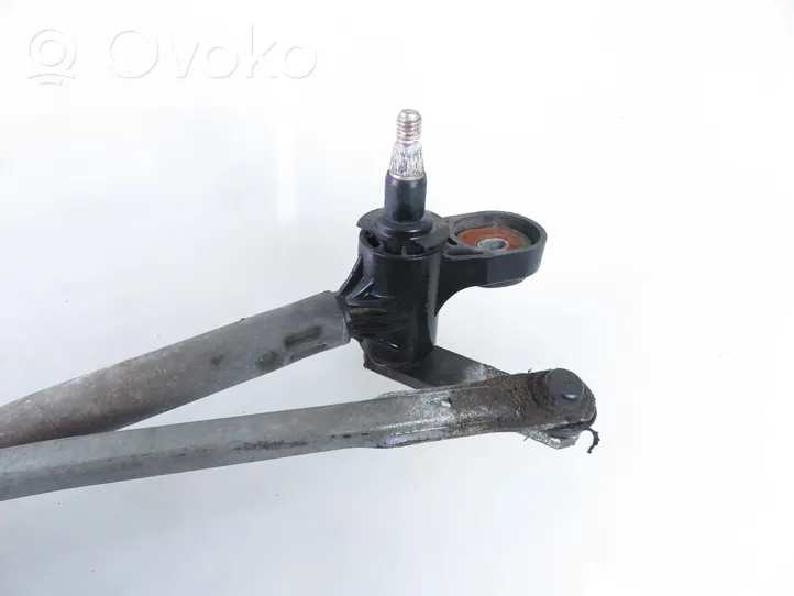 Mazda 3 I Front wiper linkage 