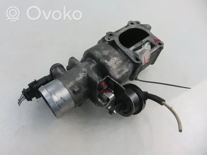 Opel Vectra C Throttle body valve 