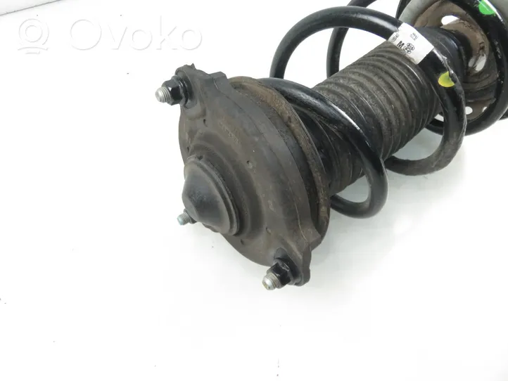 KIA Sportage Front shock absorber with coil spring 