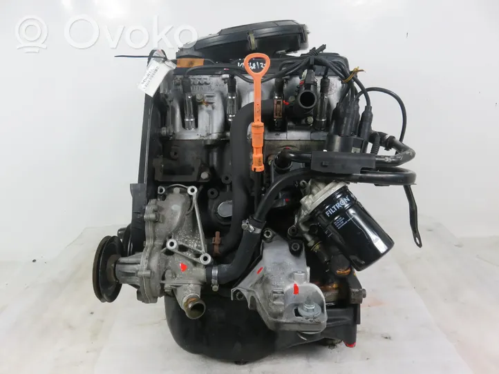 Audi 80 90 S2 B4 Moottori 