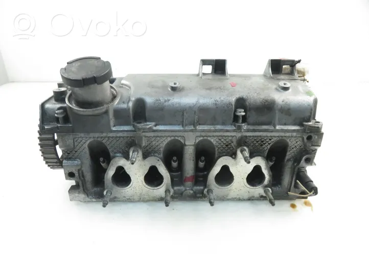 Renault Clio II Engine head 