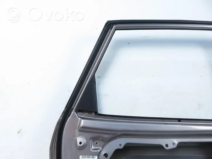 KIA Ceed Rear door 