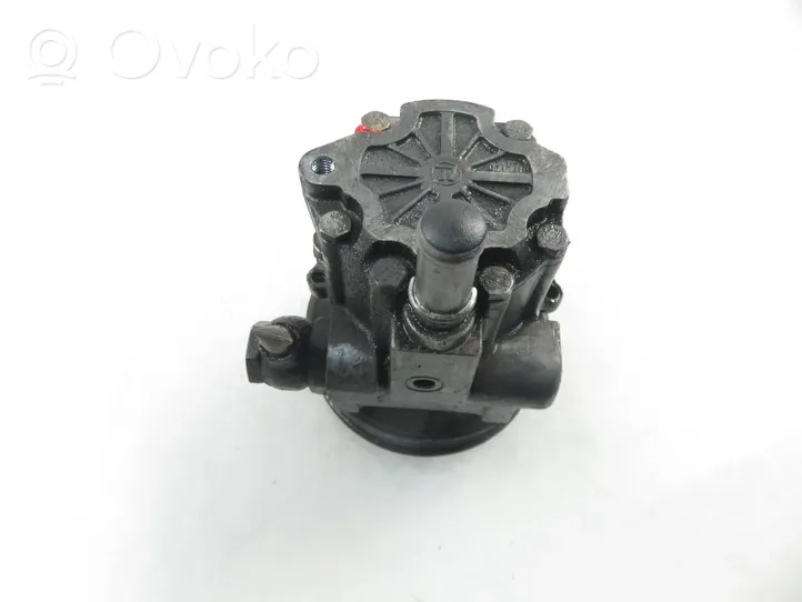 Volkswagen Polo III 6N 6N2 6NF Power steering pump 