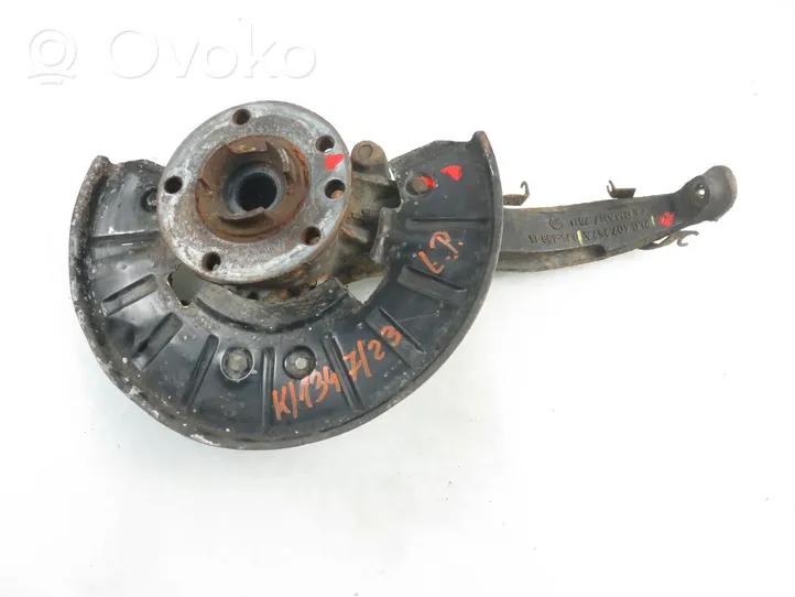 Volkswagen Touareg I Front wheel hub spindle knuckle 