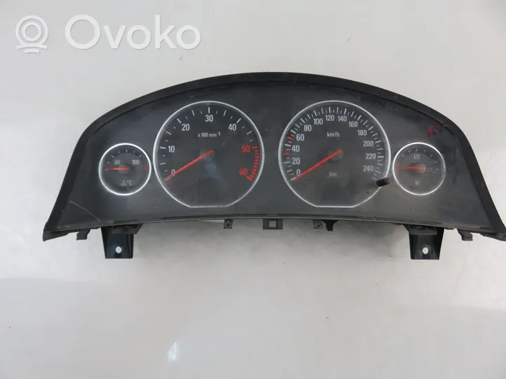 Opel Vectra C Speedometer (instrument cluster) 
