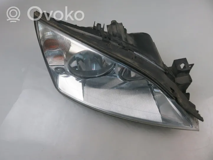 Ford Mondeo Mk III Headlight/headlamp 