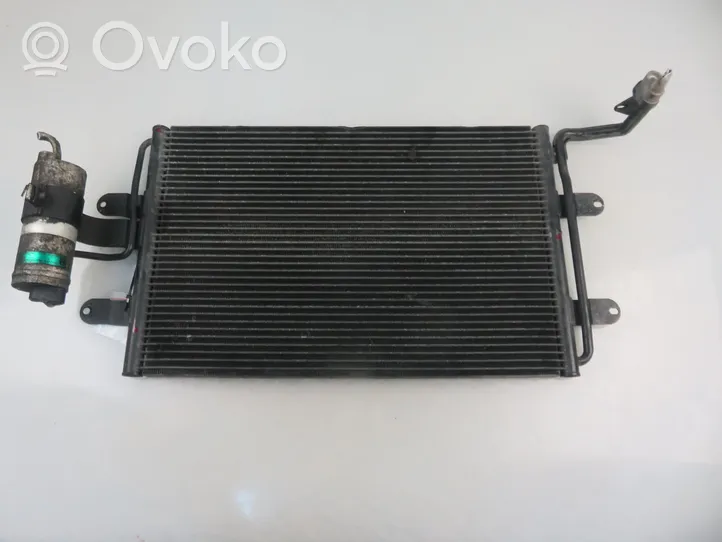 Volkswagen Golf IV Radiatore di raffreddamento A/C (condensatore) 