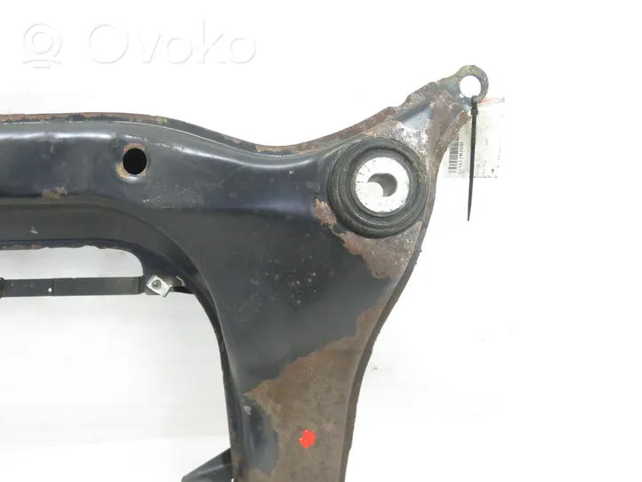 Volkswagen PASSAT B5.5 Front subframe 