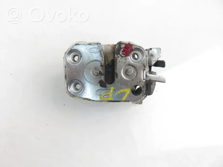 KIA Sportage Front door lock 