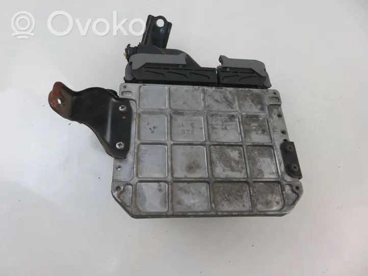 Toyota RAV 4 (XA30) Variklio valdymo blokas 1758007734