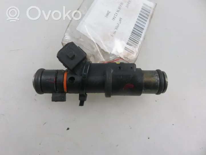 Peugeot 607 Injecteur de carburant 