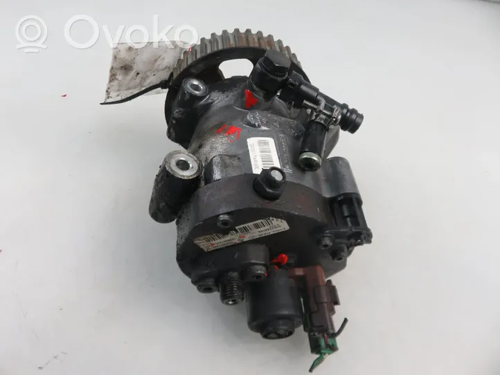 Renault Clio II Fuel injection high pressure pump 8200057225