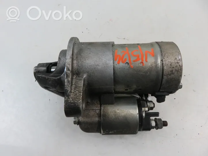 Opel Astra J Starter motor 