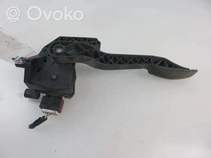 Opel Tigra B Accelerator throttle pedal 