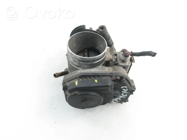 Volkswagen Golf IV Throttle body valve 