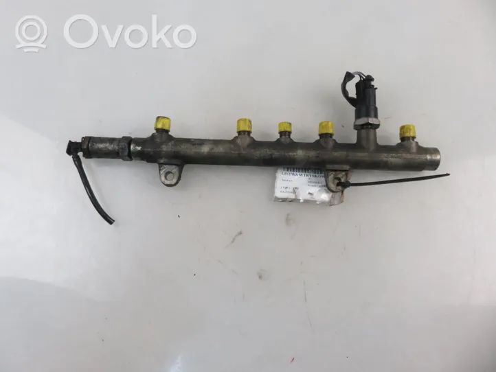 Nissan Primera Tuyau de conduite principale de carburant 0445214024