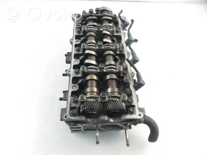 Opel Astra H Engine head 