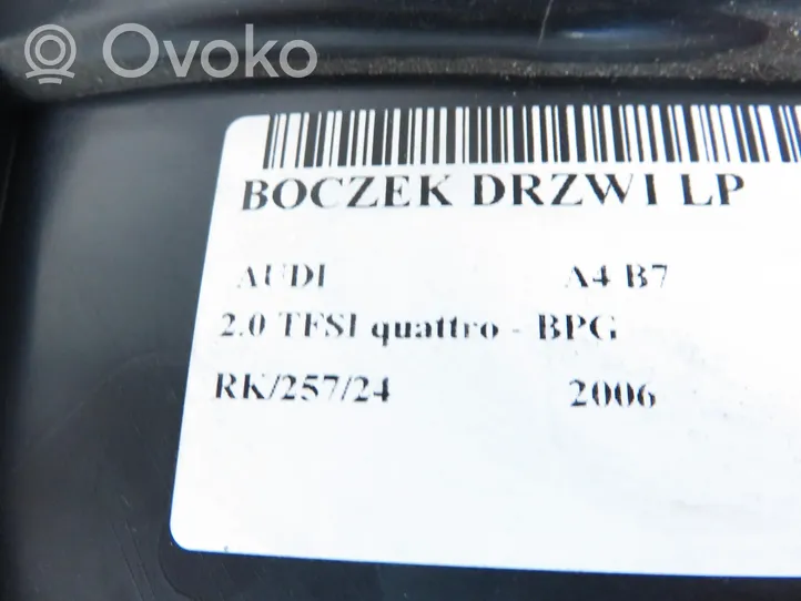 Audi A4 S4 B7 8E 8H Boczki / Tapicerka drzwi / Komplet 