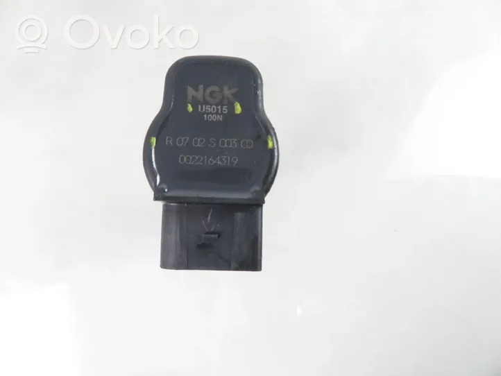 Audi A4 S4 B7 8E 8H High voltage ignition coil R0702S00300