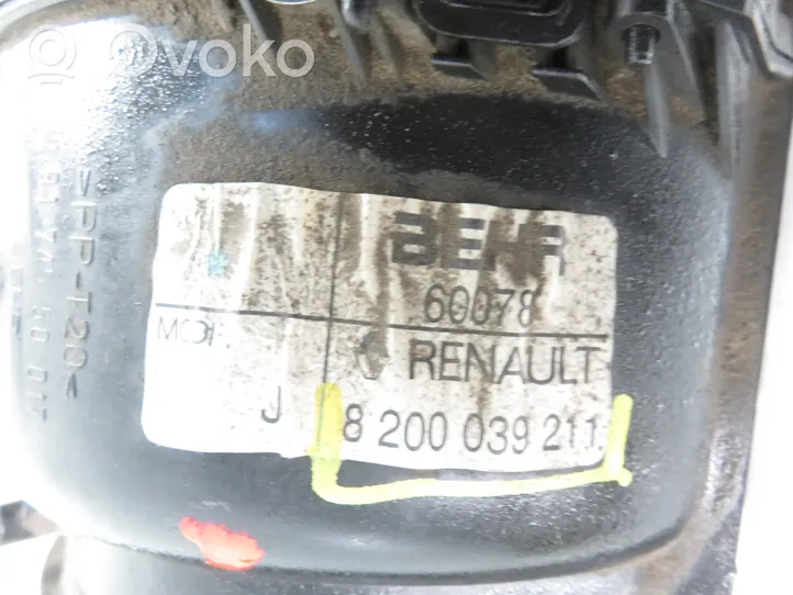 Renault Kangoo I Lämmittimen puhallin 