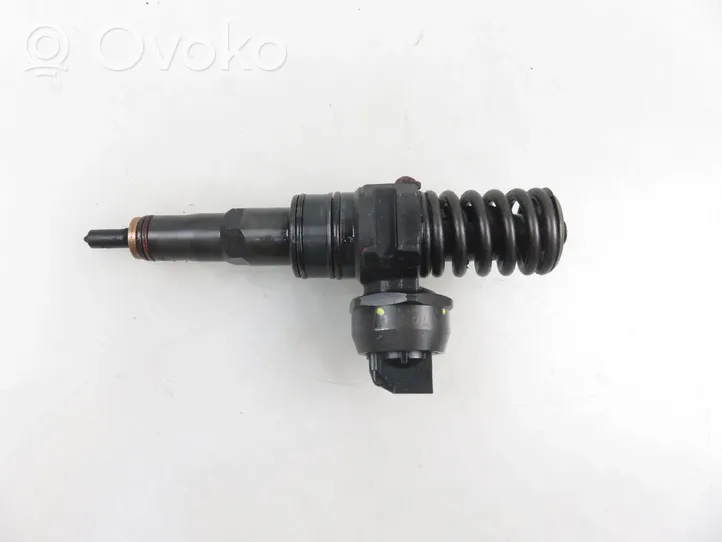 Volkswagen PASSAT B5.5 Injecteur de carburant 0414720216