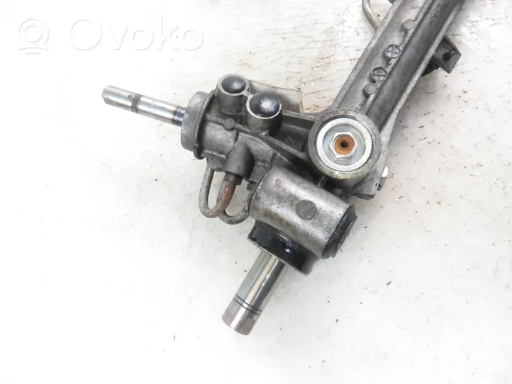 Opel Zafira B Steering rack 