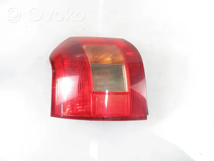 Toyota Corolla E120 E130 Lampa tylna 