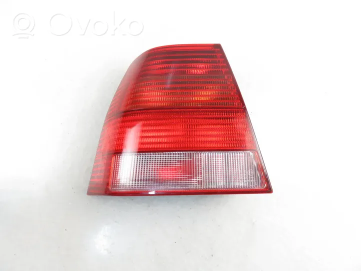 Volkswagen Bora Rear/tail lights 