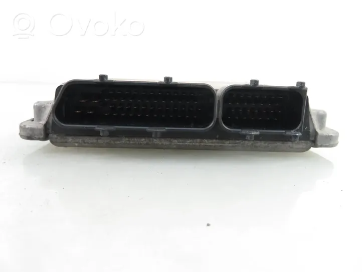 Audi A3 S3 8L Variklio valdymo blokas 0281001847