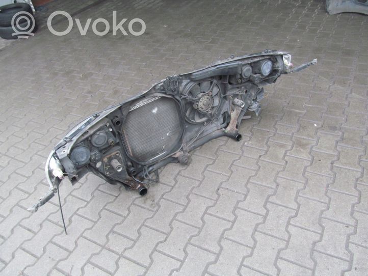 Volkswagen PASSAT B5 Kit de pièce par-chocs avant 3B0805594AJ